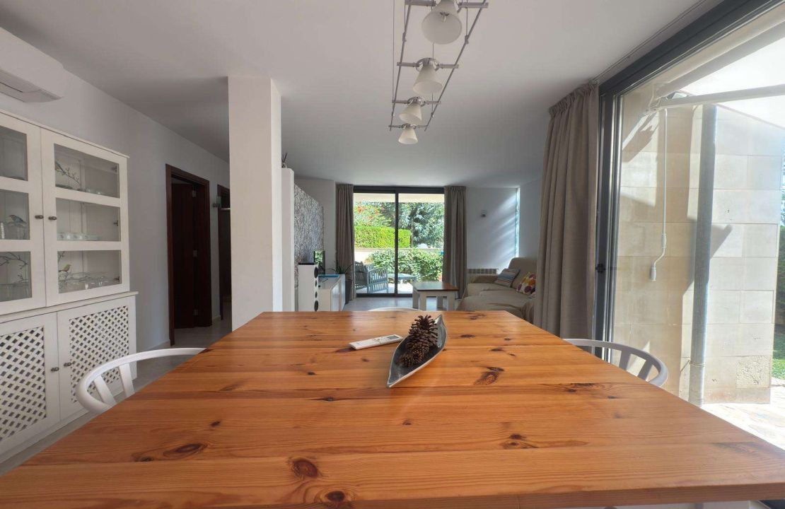 Two-bedroom apartment with pool for long-term rental in Llenaire, Pollensa, Mallorca